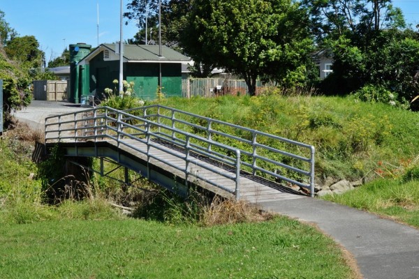 Lytton West Village - Te Hapara - Riverdale Loop